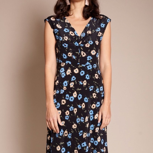 No.6 Teddi Dress, Size 2 (fits like a size 8) - Picture 6 of 7